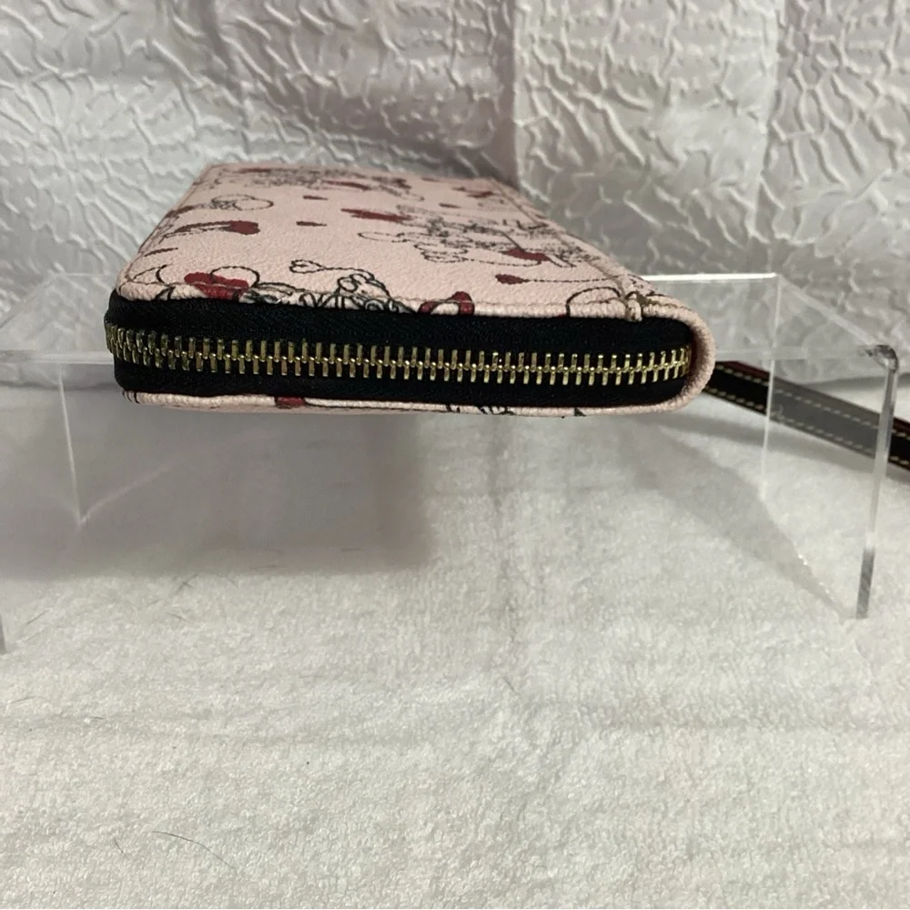 Dooney & Bourke Disney Mickey & Minnie Mouse Love Pink Romantic Wristlet Wallet